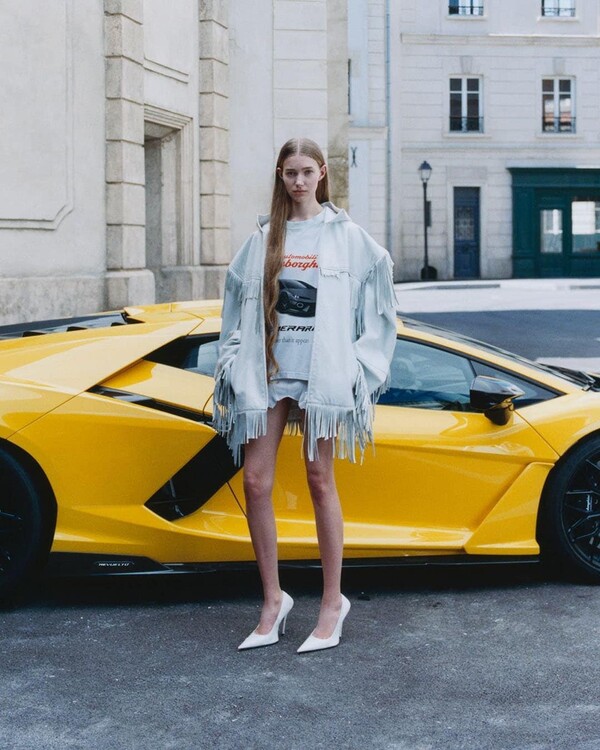 Balenciaga Lamborghini3 kampaņa