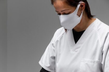 Sieviete pēc sejas kopšanas 23 2148906477