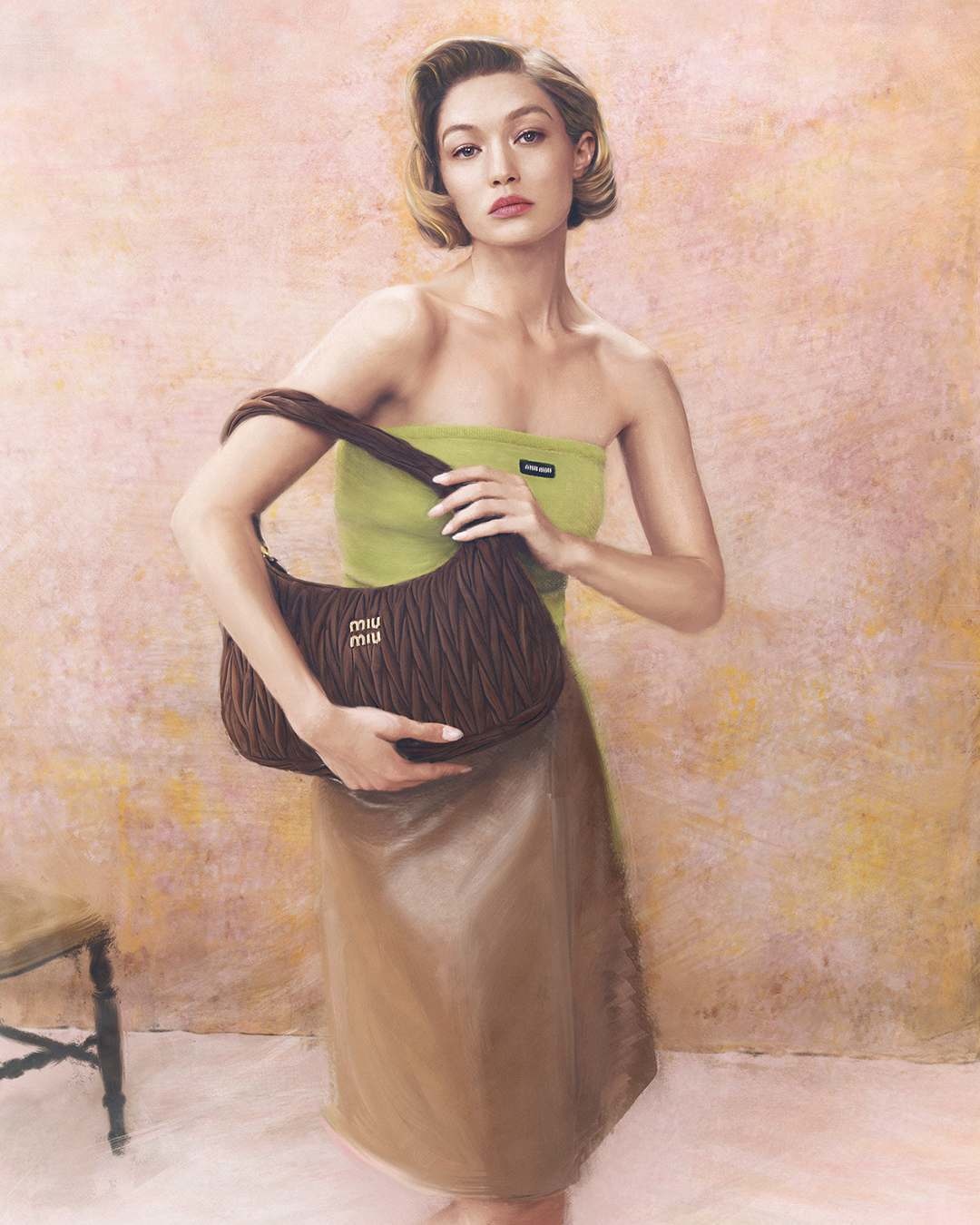 Jaunākā Miu Miu kampaņa ar Džidži Hadidu