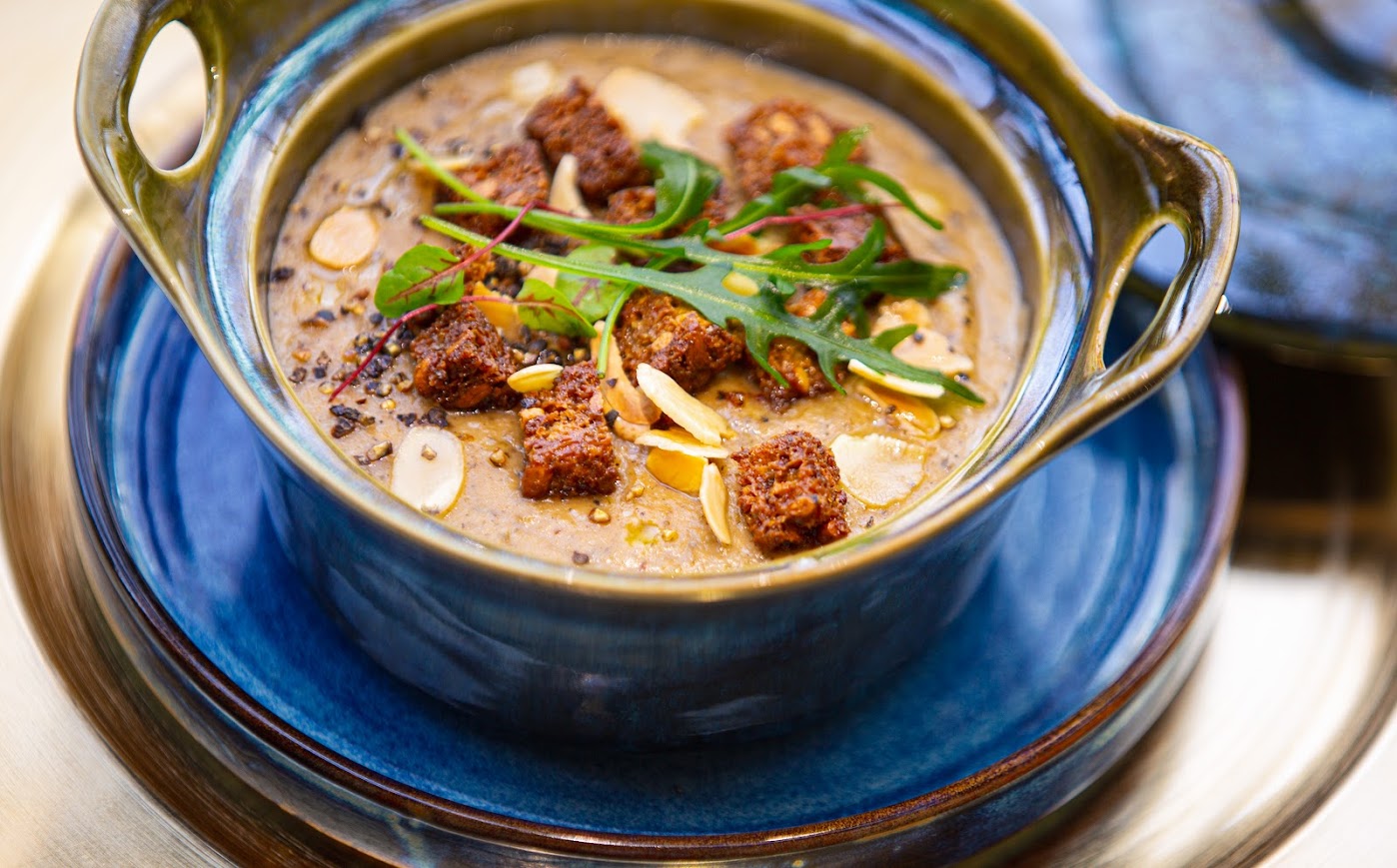 Manor House vegānu ēdienkarte O31a6104