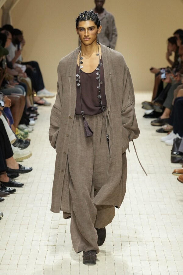 Milānas vīrie&scaron;u modes nedēļa Ss265