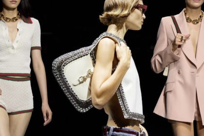 Jaunais Gucci veikaliņš Vusteras ielā