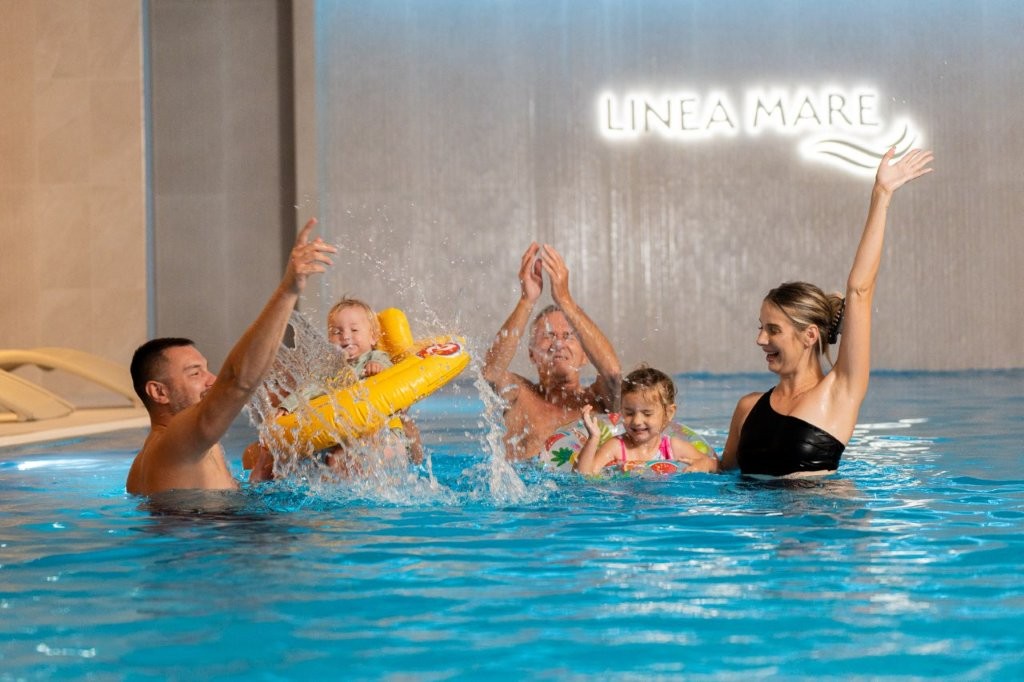 Linea Mare peldbaseins