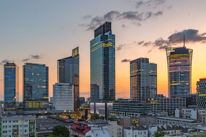 Rekordliels darījums Varšavā