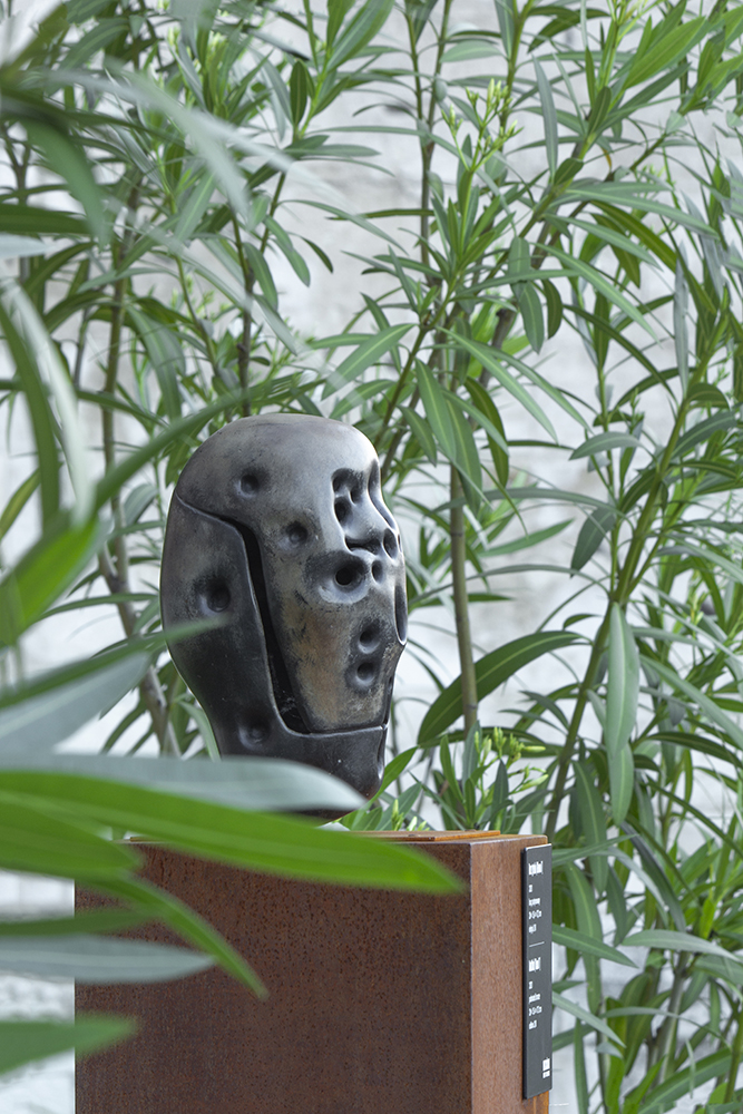 Beksinski.skulptūras Twilight19small