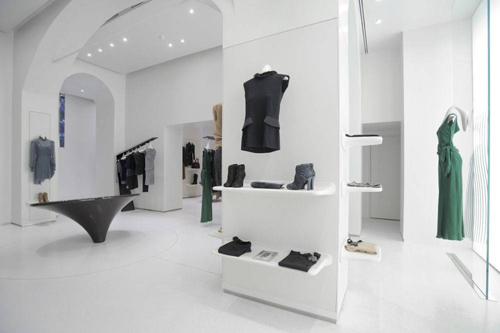 Alberta Ferretti galvenais birojs2