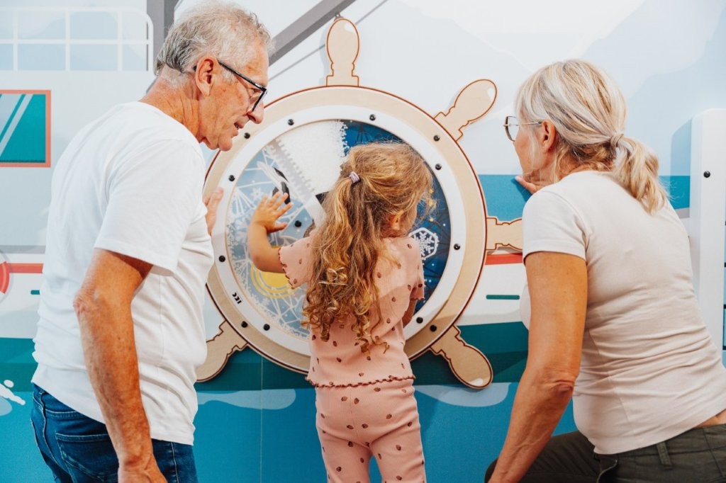 Brīvdienas ar vecvecākiem Linea Mare