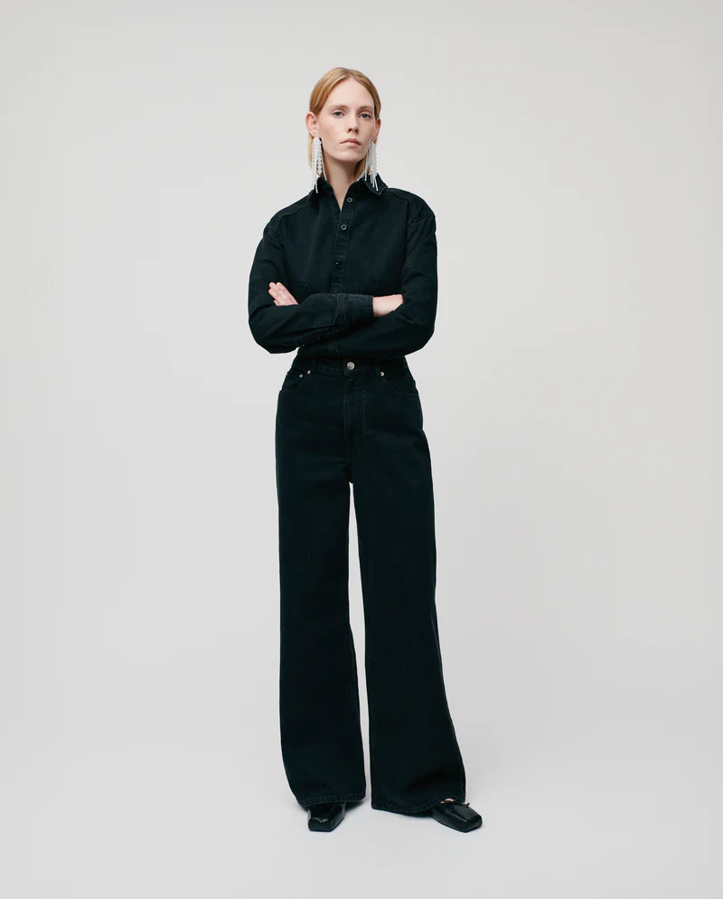 Ivy Oak Kas ir zīmols4