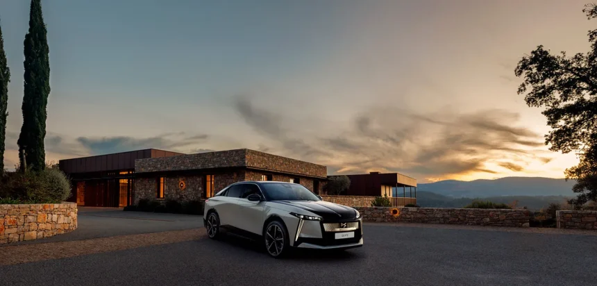 Ds N°8 Premium elektriskais SUV ar 750 km darbības rādiusu un franču eleganci