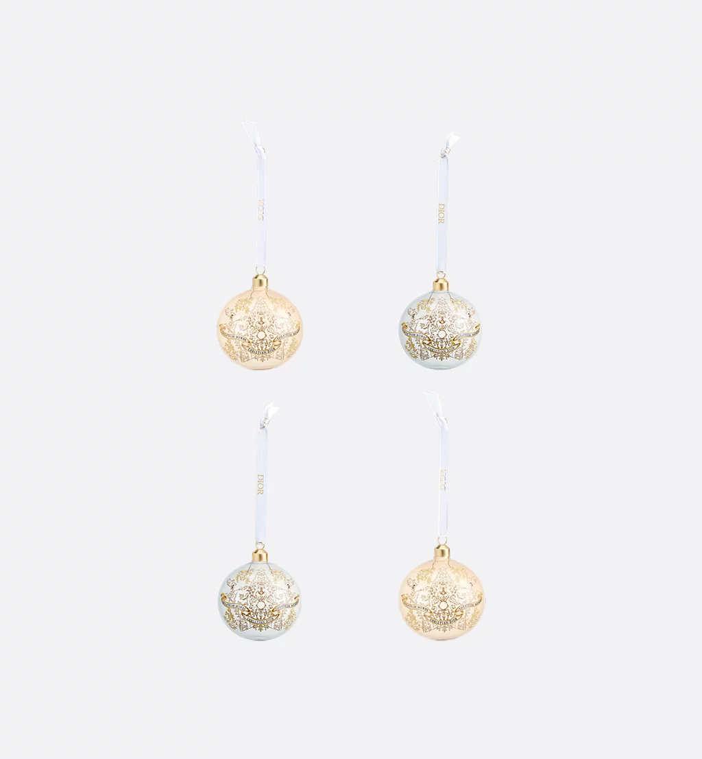 Greznās iedvesmas Dior Ziemassvētku dekorācijām