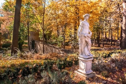 Pagātnes relikti Manor House Spa parkā