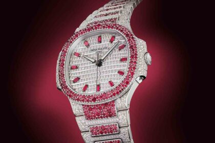 Patek Philippe Nautilus haute Joaillerie Dimanta Ikona