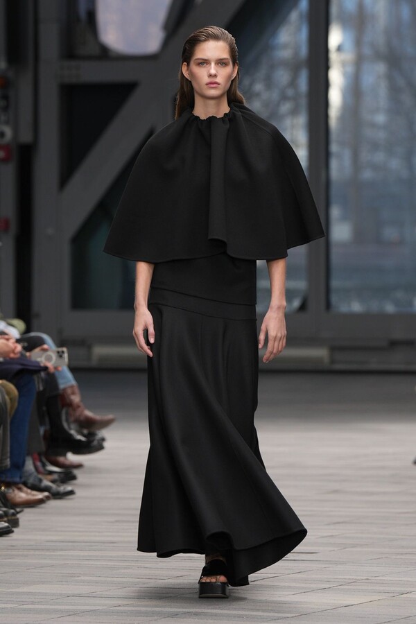 Calvin Klein Starp mītu un tagadni