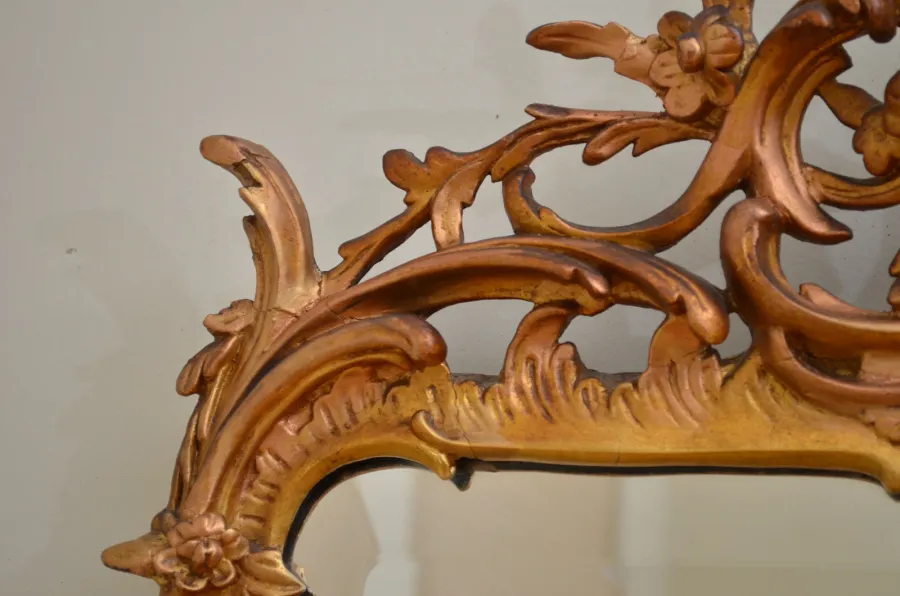 Kādos interjeros iederas antīkie spoguļi3