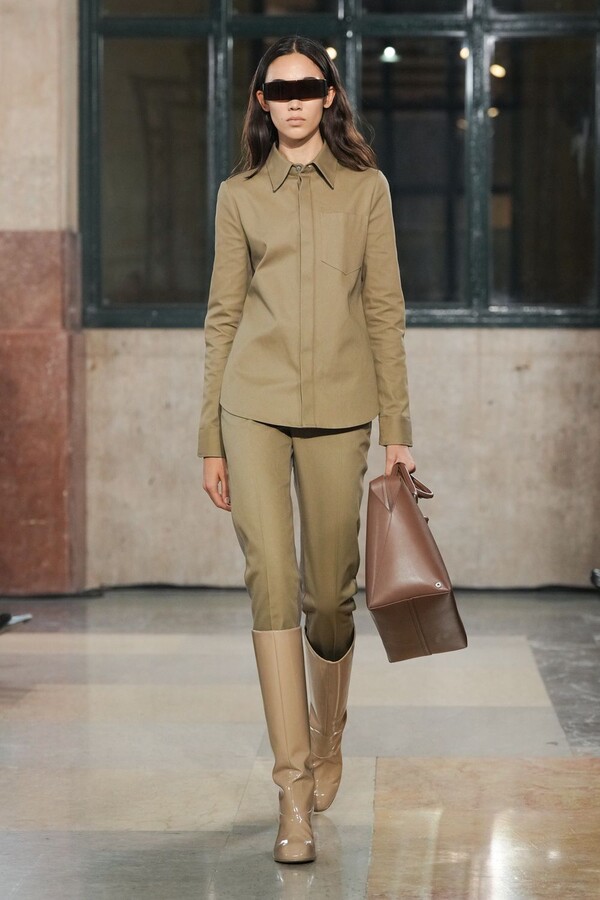 Jaunākā Maison Margiela8 skate