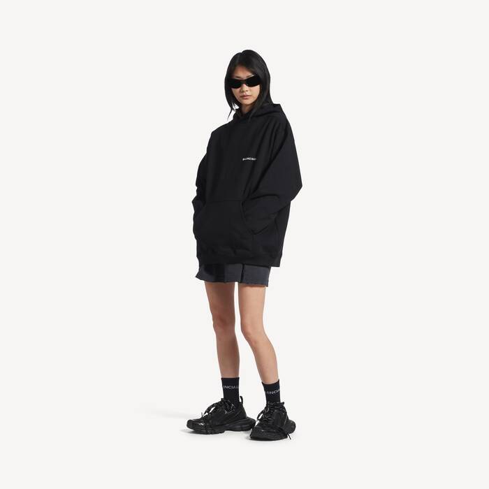 Cik maksā Balenciaga apavi