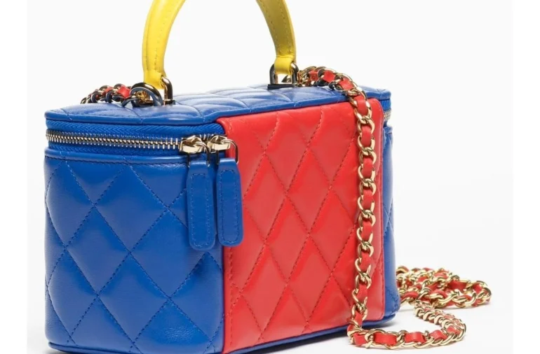 Chanel I Superman Jauna Ikona Vai Pagaidu Provokācija2
